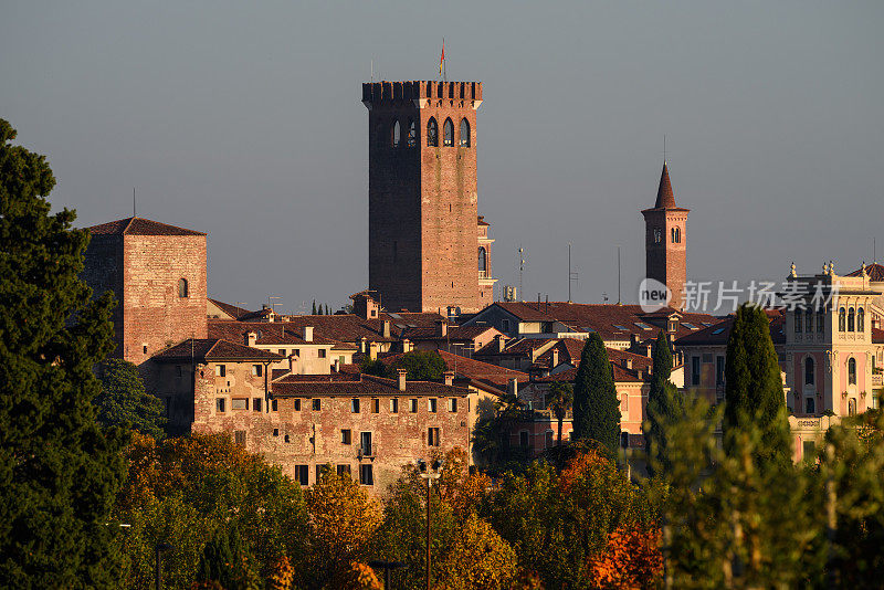 Bassano del Grappa，全景，公民塔